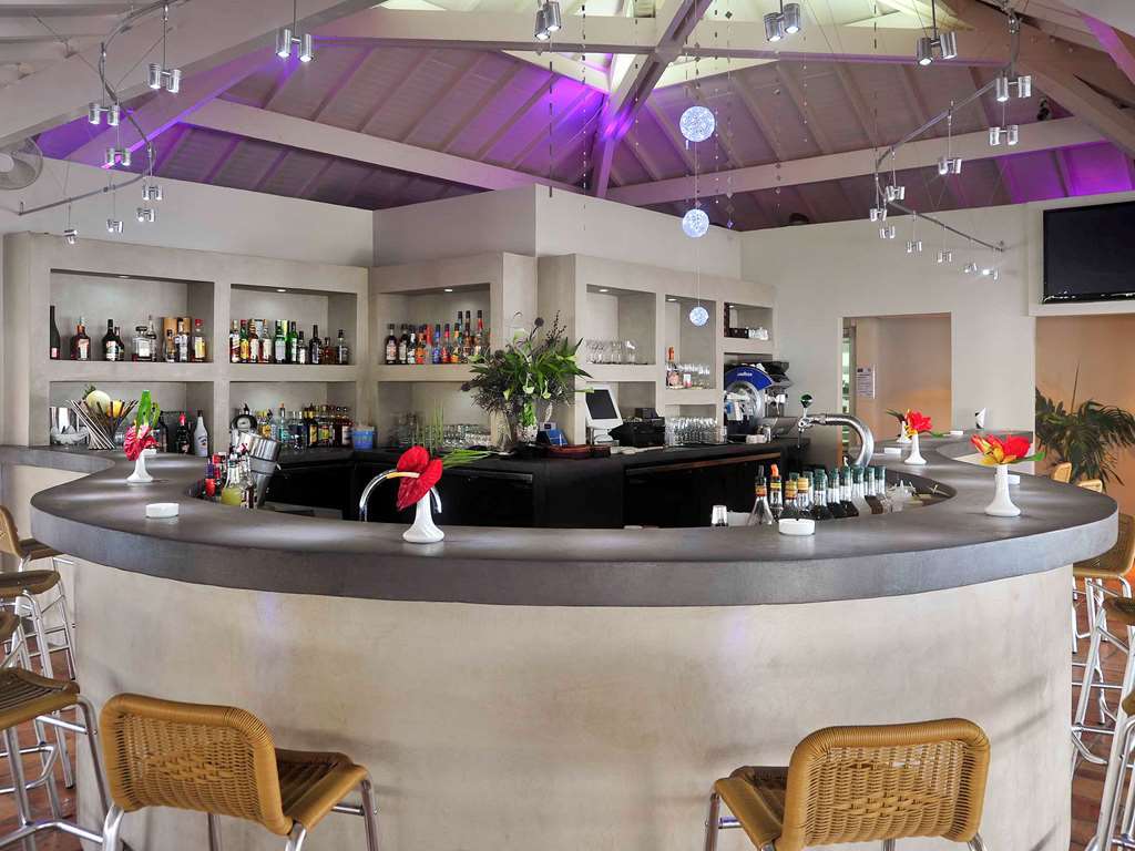 Hommage Hotel & Residences Baie Nettle Restaurant foto